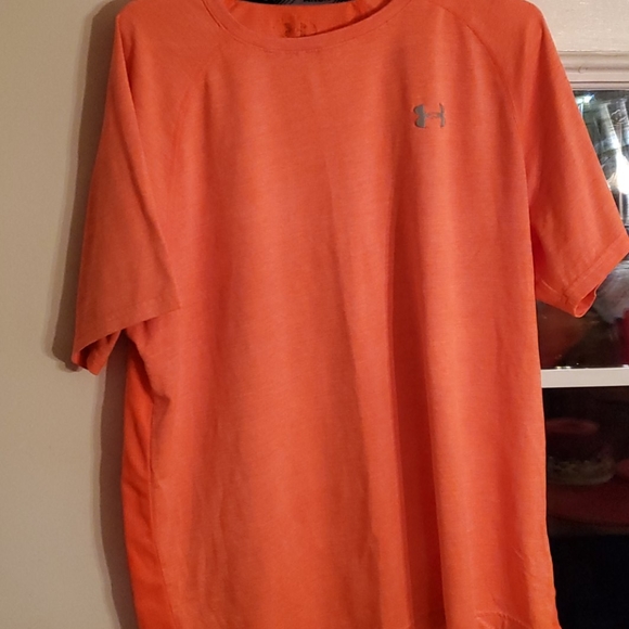 Under Armour Lot, 4 PCS - Picture 6 of 6